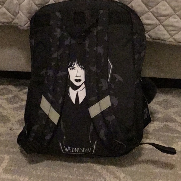 Backpack - Picture 4 of 4